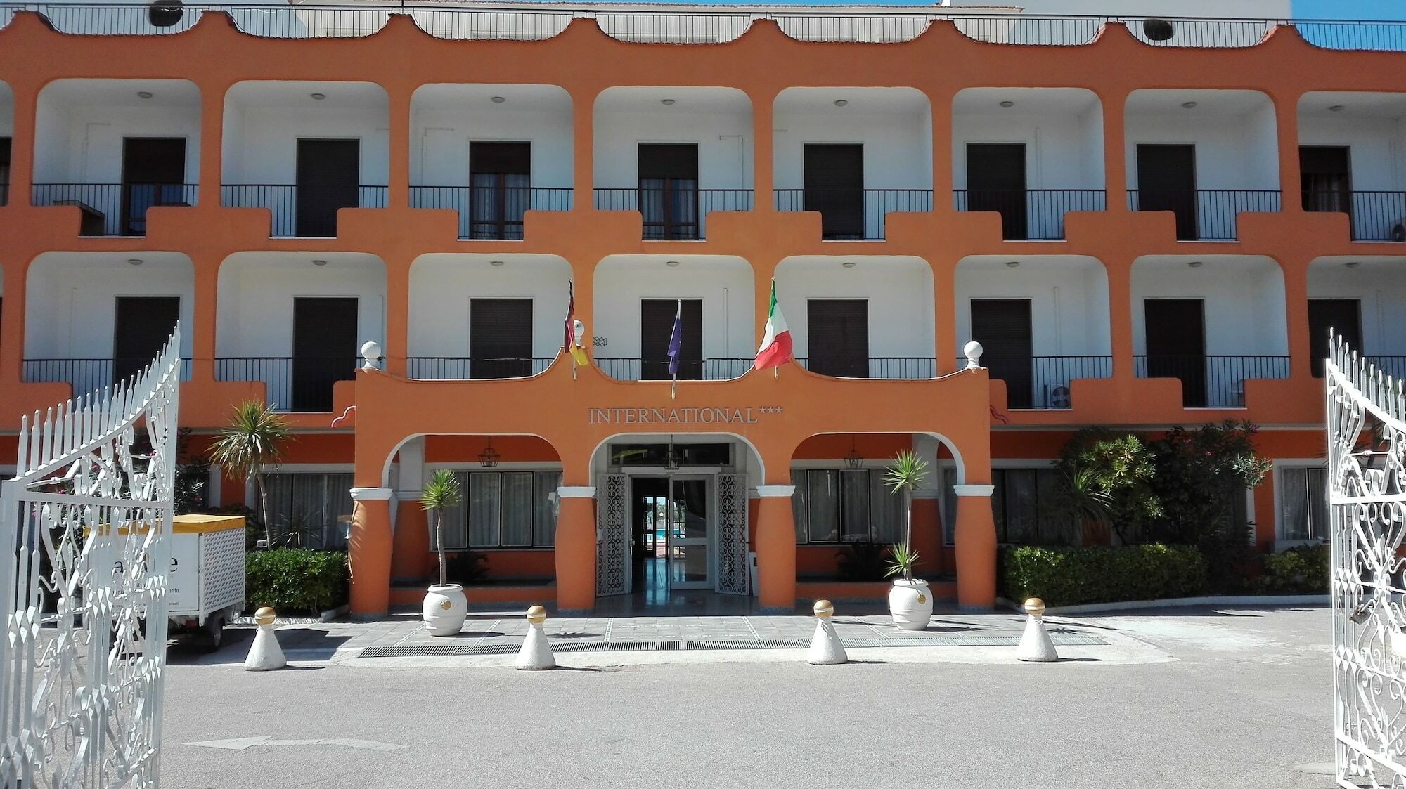 International Hotel