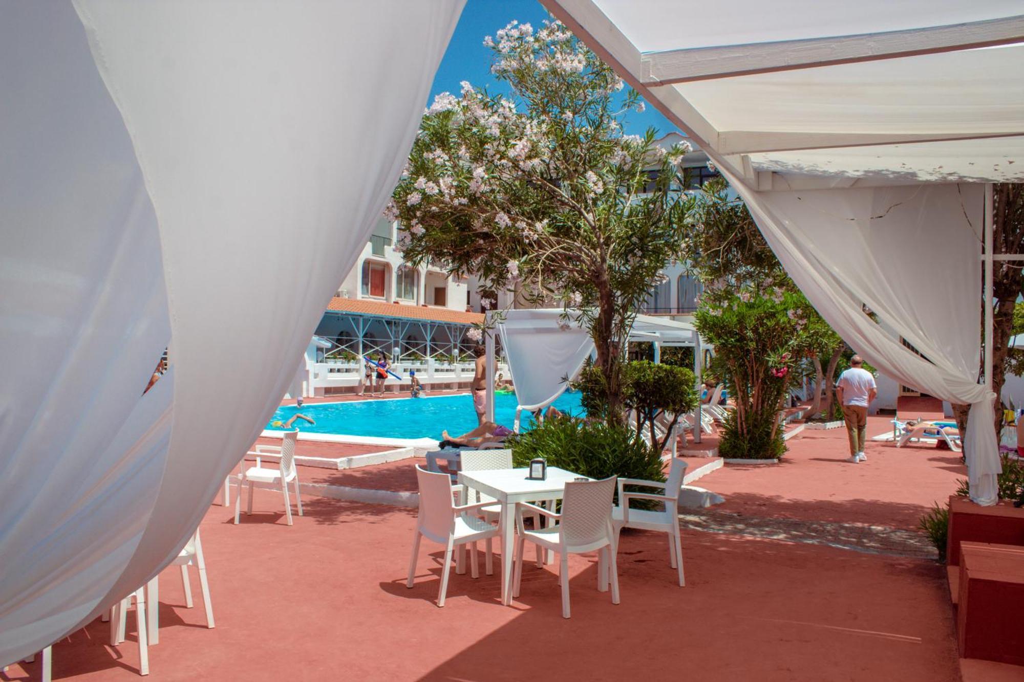 Hotel International